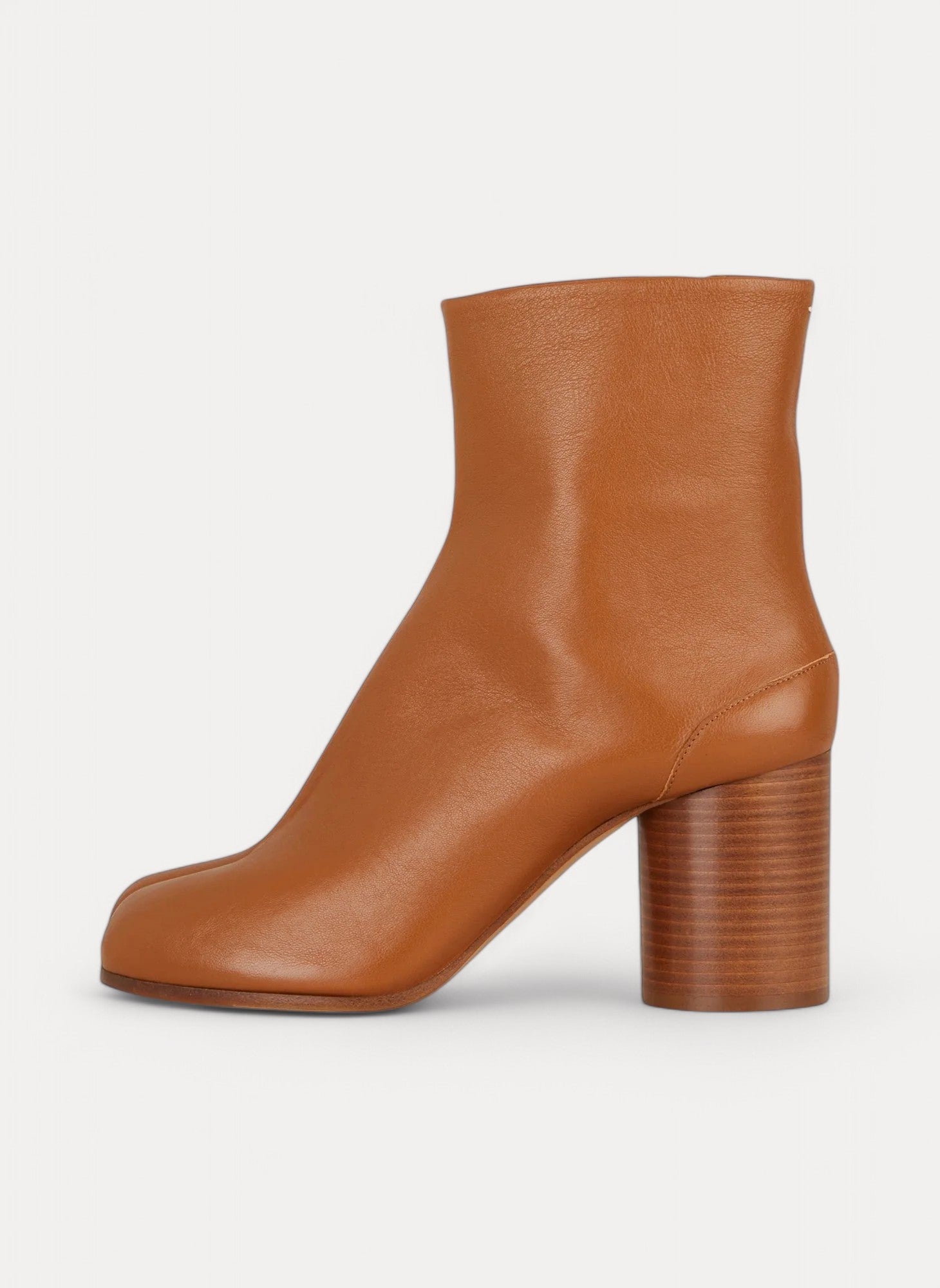 Brown / 36