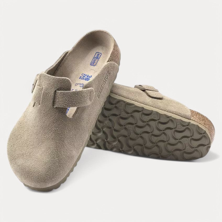 Suede & Velvet Clogs – Chic Comfort with a Luxurious Touch