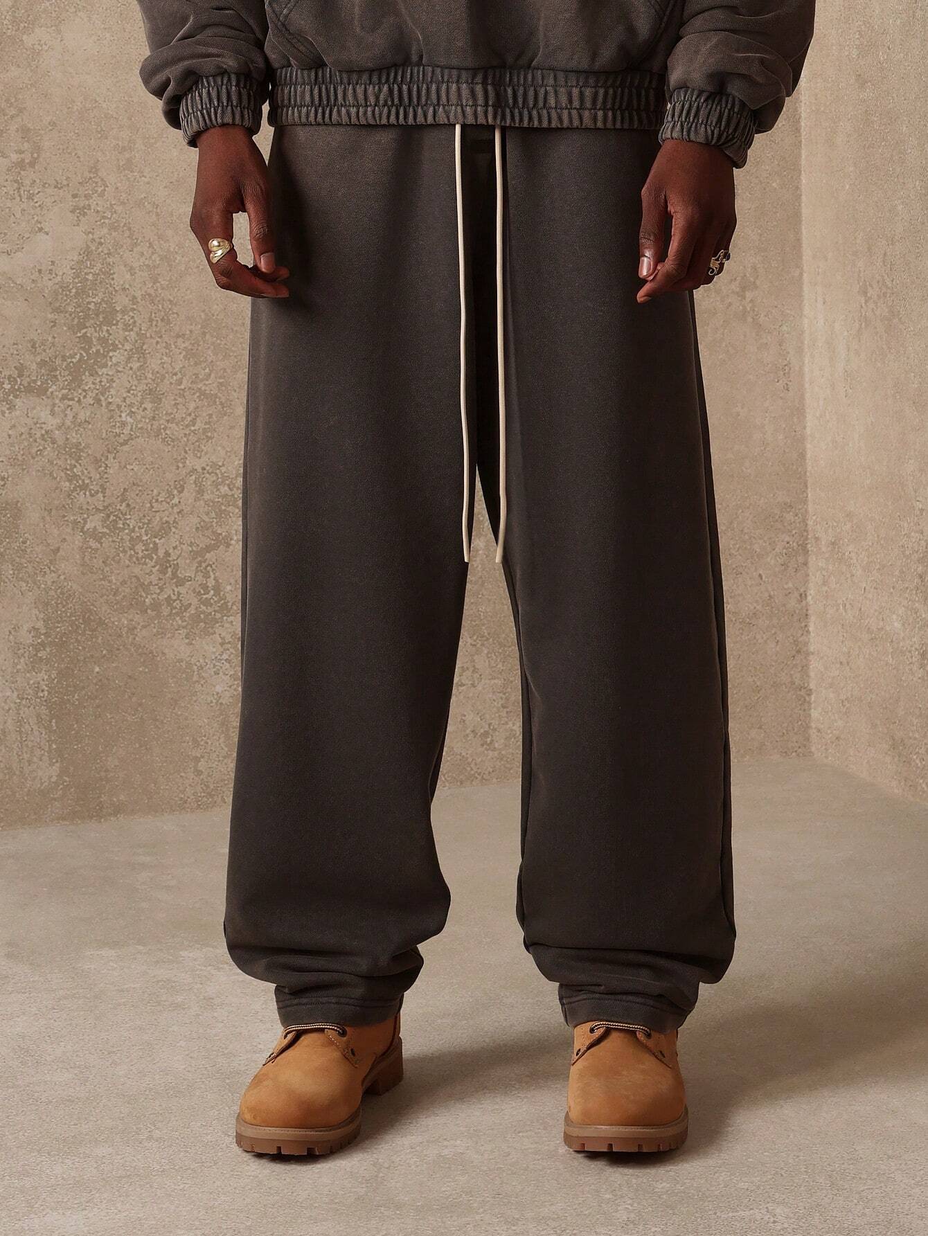 Washed Sweatshirt & Trousers