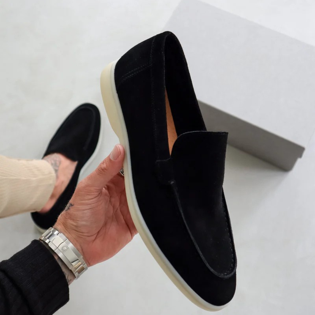 Black / 38