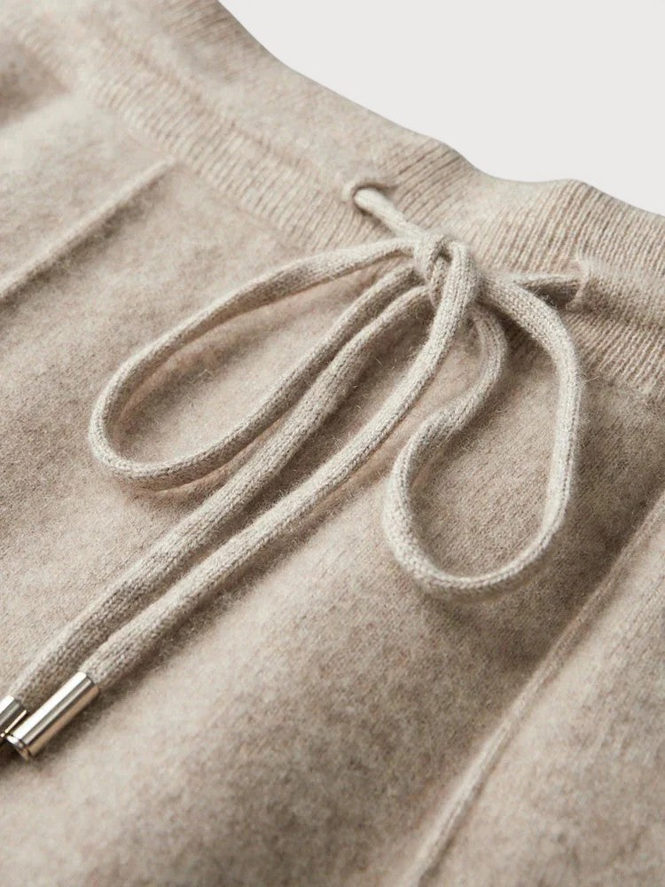 Wool Tracksuit – Style, Warmth and Everyday Comfort